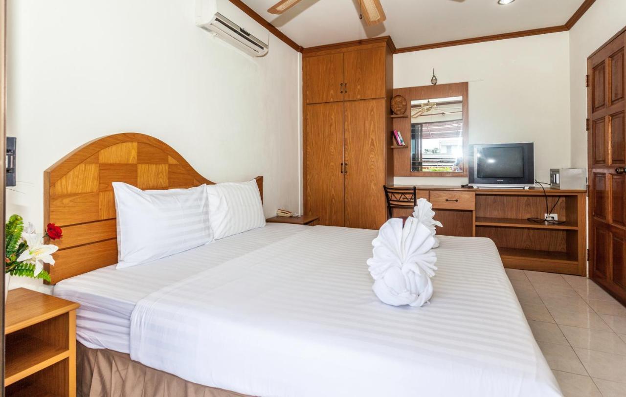 Отель Andaman Sea Patong Экстерьер фото