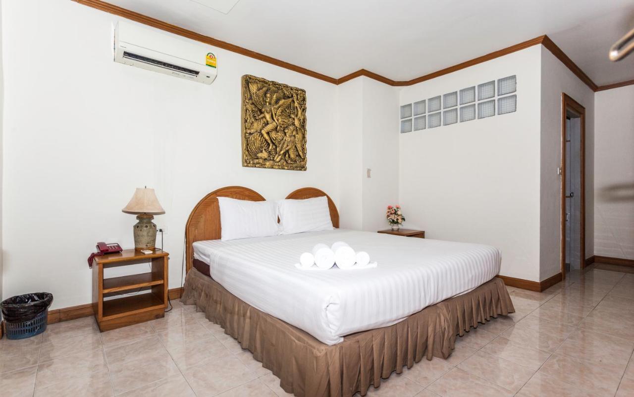 Отель Andaman Sea Patong Экстерьер фото